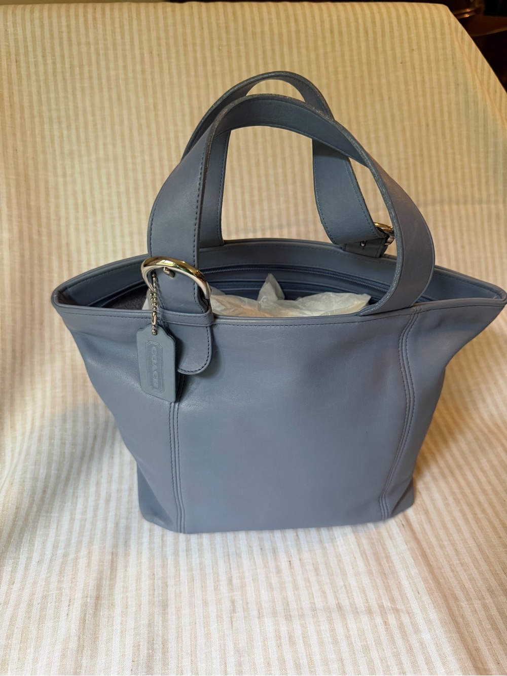 1997 Coach Waverly 4133 in Periwinkle